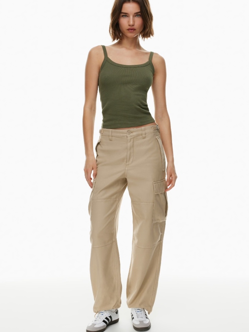 Aritzia TNA Cargo Pant Size 2 Beige Tan Cargo Pant 100% cotton